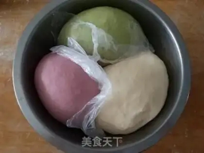 Make Rainbow toast step 4