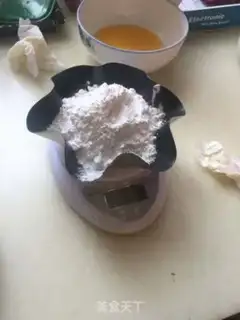 Make Flower baskets and bread step 17