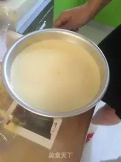 Make Sun-color cream cake step 13