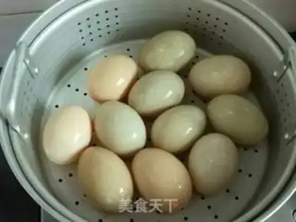 Make A duck egg step 6