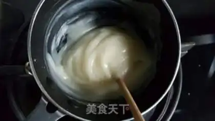 Make The potato flower bread step 1