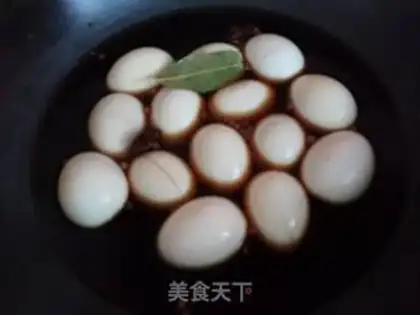 Make Five halo eggs step 5
