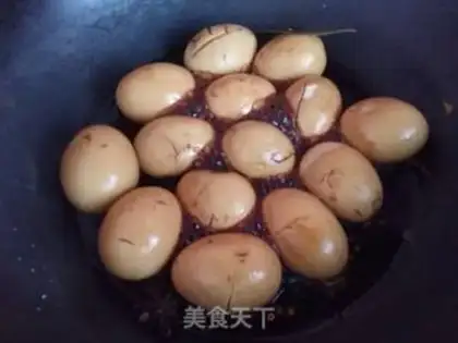 Make Five halo eggs step 6