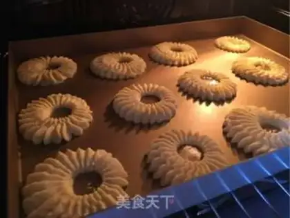 Make Sugar cookies step 15