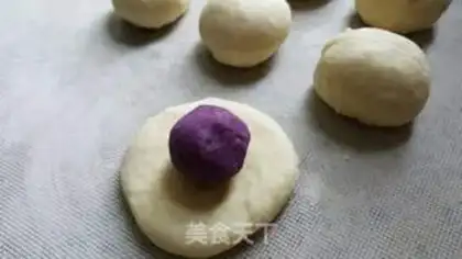 Make The potato flower bread step 9