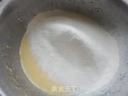 Make Yellow mango cake step 2