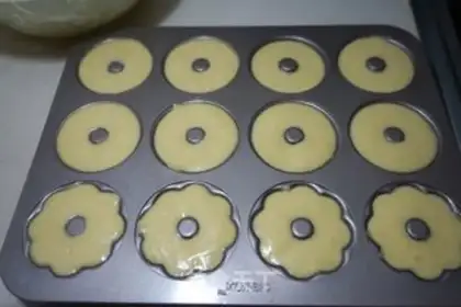 Make Donut cake step 6