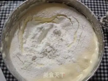 Make Old chicken cake step 4
