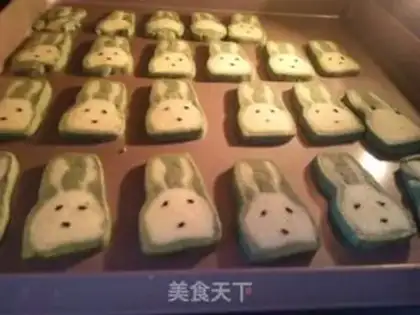 Make Tea rabbit cookies step 13