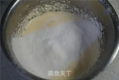Make Chocolate-free cake step 4