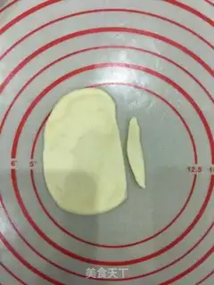 Make The little bread of the potato flower step 13