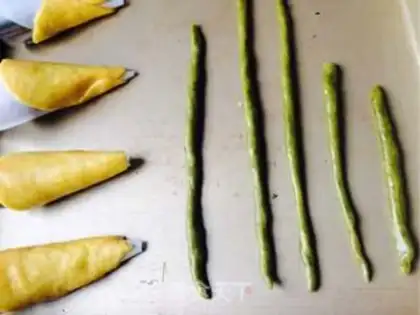 Make A carrot and a hoof step 10
