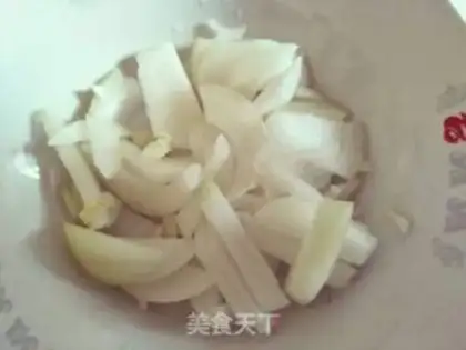 Make Onion fried chicken breasts step 0