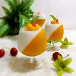 Make Mango yogurt mousse step 10