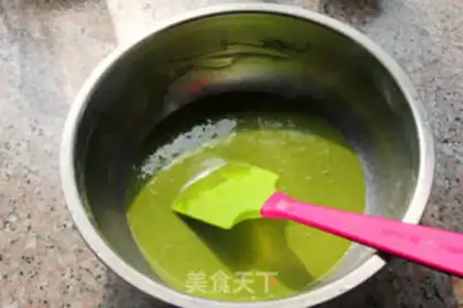 Make A tea vortex cake step 5
