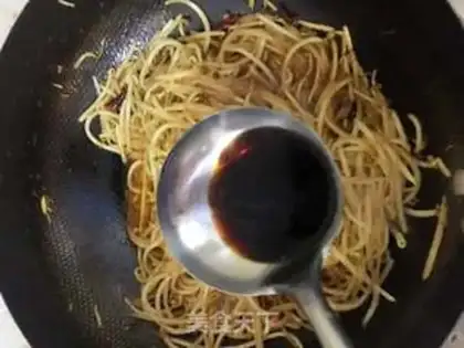 Make Sour green bean sprouts step 3