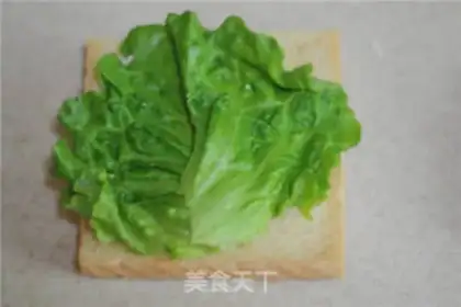 Make Bear toast box step 6