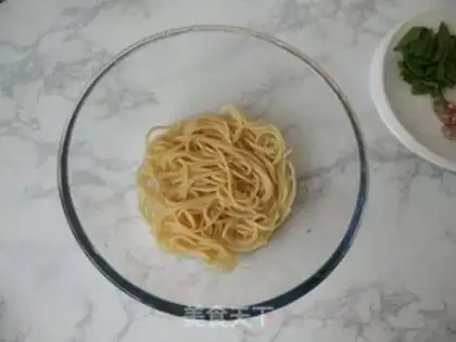 Make Garlic pasta step 3