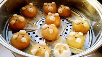 Make Two-coloured pig buns step 20