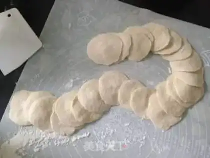 Make Dry meat buns step 3
