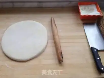 Make Noodle pancakes step 5