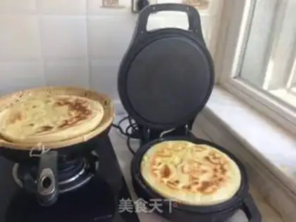 Make Noodle pancakes step 7