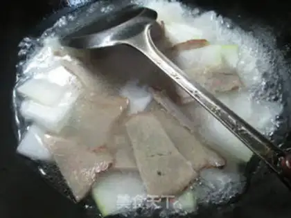 Make Beef melon soup step 3