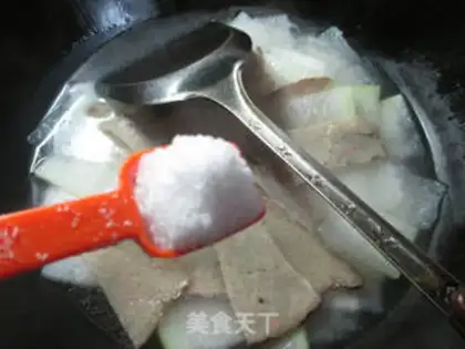 Make Beef melon soup step 4