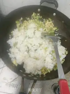 Make Egg fried rice step 5