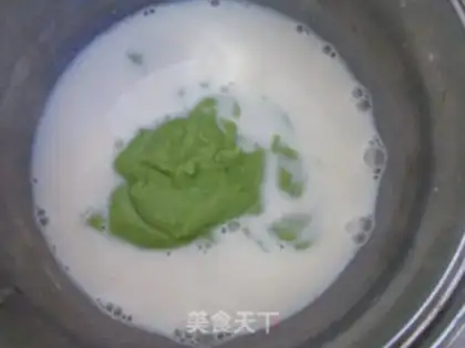 Make Peas mousse cake step 5