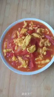 Make Tomato fried eggs step 5