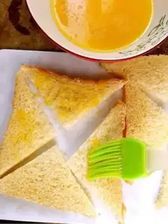 Make Honey toast step 2
