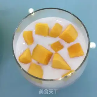Make Fruit yogurt cup step 5