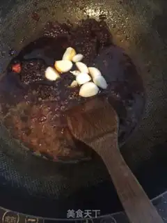 Make Spicy pot step 1