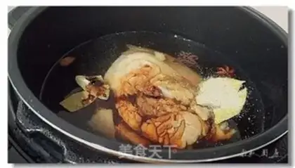 Make Oiled elbows step 2
