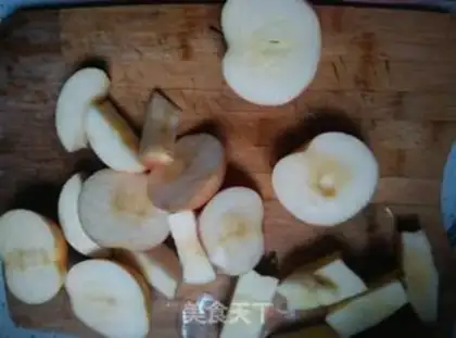 Make Homemade apple sauce step 1