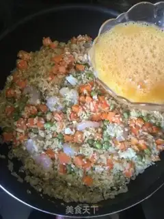 Make Quick egg fried rice step 3