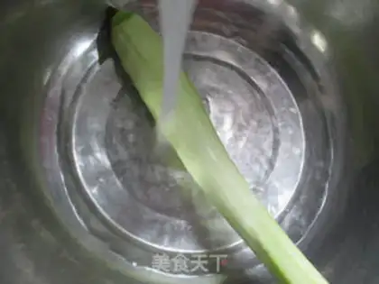 Make Soup noodle for mushrooms step 1