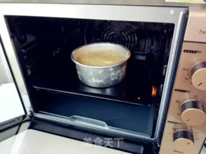 Make Honey-flowing dented cake step 10