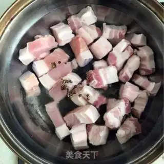 Make Pork stew step 1