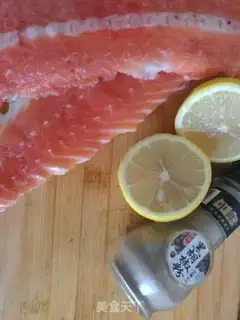 Make Fried salmon bones step 0