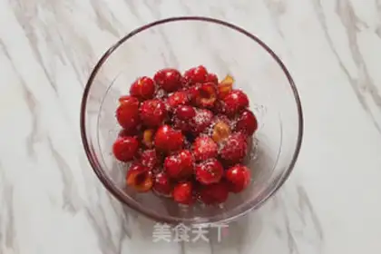 Make Cherry cheese pie step 1