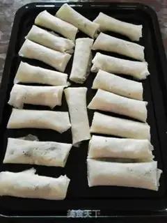 Make Three Spring Rolls step 8