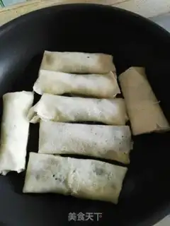 Make Three Spring Rolls step 9