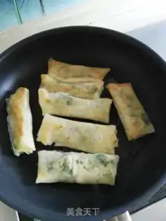 Make Three Spring Rolls step 11