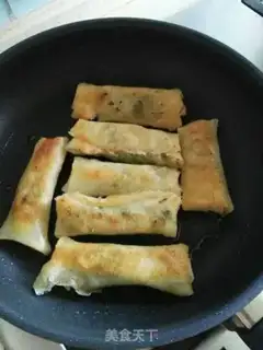 Make Three Spring Rolls step 12