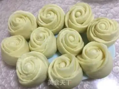 Make Milky rose buns step 6