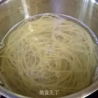 Make Tomato Italy Noodles step 2