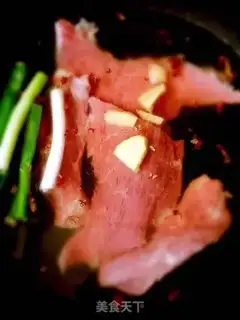 Make Spicy beef step 1
