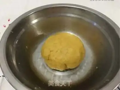 Make Pumpkin balls step 3